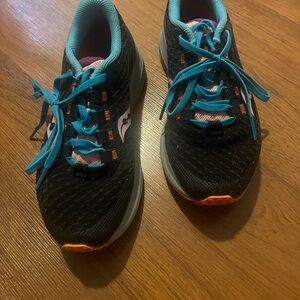 Saucony women’s Black and Teal Sneakers